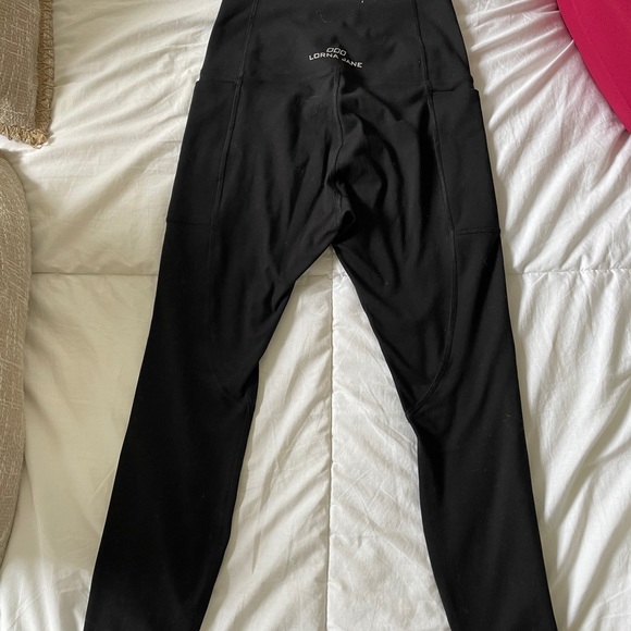 All black full length Lorna Jane leggings - Picture 5 of 6